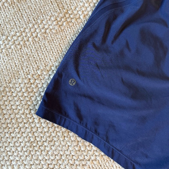 Lulu Lemon Short Pace Rival High-Rise Short - Picture 3 of 8